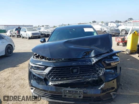 2024 Honda Accord Touring with VIN 1HGCY2F80RA039016, listed as a IAAI auction lot 42666767 with 18,068 mi miles and . Bid and sale history available at DreamBid. Image 12.