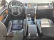 2007 Land Rover Range Rover Sport SC с VIN SALSH23427A989797, выставлен на аукционе Copart как лот 60276985 с пробегом 111 763 миль миль и Списание • Salvage title. История ставок и продаж доступна на DreamBid. Изображение 8.