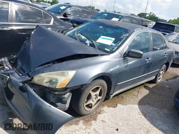 2005 Honda Accord LX z VIN 1HGCM56405A053812, wystawiony jako IAAI lot #42746072 z przebiegiem Nie podano mil oraz . Historia ofert i sprzedaży dostępna na DreamBid. Obrazek 2.