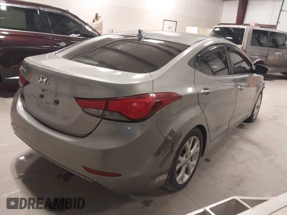 2015 Hyundai Elantra SE z VIN KMHDH4AE7FU281741, wystawiony jako IAAI lot #43388734 z przebiegiem 176 413 mil mil oraz . Historia ofert i sprzedaży dostępna na DreamBid. Obrazek 4.