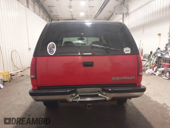 1999 Chevrolet Tahoe Z71 с VIN 1GNEK13R5XJ324704, выставлен на аукционе IAAI как лот 41322052 с пробегом 257 974 миль миль и . История ставок и продаж доступна на DreamBid. Изображение 16.