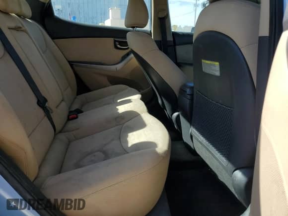 2011 Hyundai Elantra GLS z VIN KMHDH4AE2BU103794, wystawiony jako Copart lot #81964665 z przebiegiem 229 174 mil mil oraz Czysty tytuł • Clean title. Historia ofert i sprzedaży dostępna na DreamBid. Obrazek 10.