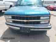 1992 Chevrolet Silverado 1500 с VIN 1GCDC14K8NZ162150, выставлен на аукционе IAAI как лот 42519095 с пробегом 1 561 524 миль миль и . История ставок и продаж доступна на DreamBid. Изображение 12.