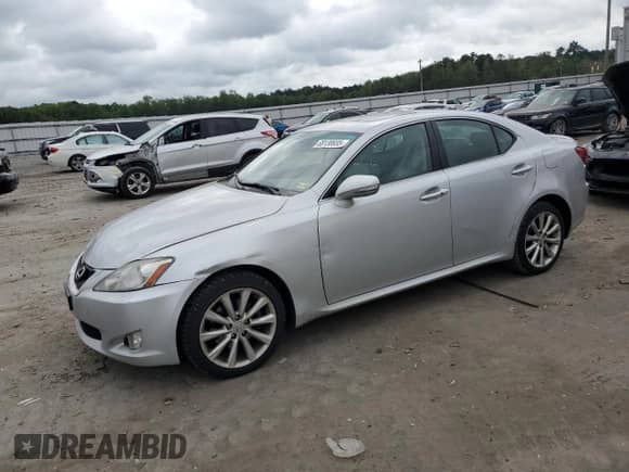2009 Lexus IS 250 с VIN JTHCK262X95034294, выставлен на аукционе Copart как лот 68138935 с пробегом 125 067 миль миль и Списание • Salvage title. История ставок и продаж доступна на DreamBid. Изображение 1.