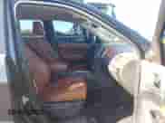 2012 Jeep Grand Cherokee Overland Summit z VIN 1C4RJFCT0CC279563, wystawiony jako IAAI lot #43536876 z przebiegiem 172 943 mil mil oraz . Historia ofert i sprzedaży dostępna na DreamBid. Obrazek 5.