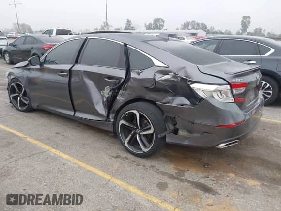 2018 Honda Accord Sport with VIN 1HGCV2F37JA031397, listed as a IAAI auction lot 42014632 with 118,916 mi miles and . Bid and sale history available at DreamBid. Image 3.