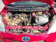 2014 Toyota Prius One z VIN JTDKDTB37E1072885, wystawiony jako IAAI lot #43507602 z przebiegiem Nie podano mil oraz . Historia ofert i sprzedaży dostępna na DreamBid. Obrazek 10.