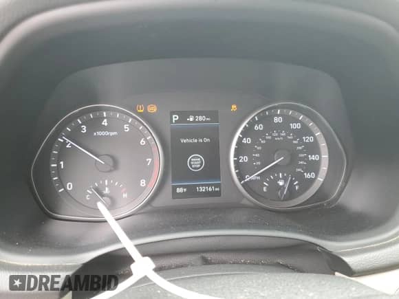 2020 Hyundai Elantra z VIN KMHH35LE6LU131649, wystawiony jako Copart lot #70438845 z przebiegiem 132 161 mil mil oraz Szkoda całkowita • Salvage title. Historia ofert i sprzedaży dostępna na DreamBid. Obrazek 9.