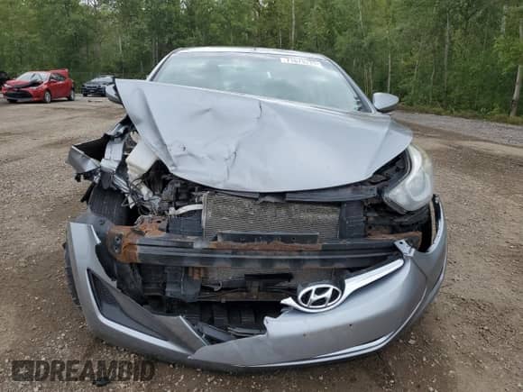 2015 Hyundai Elantra SE с VIN 5NPDH4AE9FH582901, выставлен на аукционе Copart как лот 71679225 с пробегом 170 466 миль миль и Списание • Salvage title. История ставок и продаж доступна на DreamBid. Изображение 5.