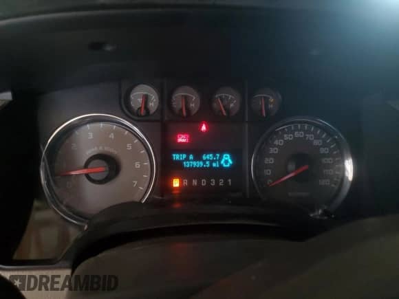 2010 Ford F-150 XL с VIN 1FTEW1E81AFA51966, выставлен на аукционе Copart как лот 70913445 с пробегом 137 939 миль миль и Списание • Salvage title. История ставок и продаж доступна на DreamBid. Изображение 9.