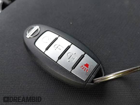 2017 Nissan Pathfinder SL with VIN 5N1DR2MN9HC646104, listed as a IAAI auction lot 42358443 with 146,902 mi miles and . Bid and sale history available at DreamBid. Image 11.