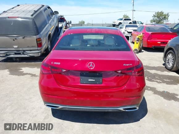 2024 Mercedes-Benz C 300 с VIN W1KAF4HB2RR236003, выставлен на аукционе IAAI как лот 42913216 с пробегом 5 814 миль миль и . История ставок и продаж доступна на DreamBid. Изображение 16.