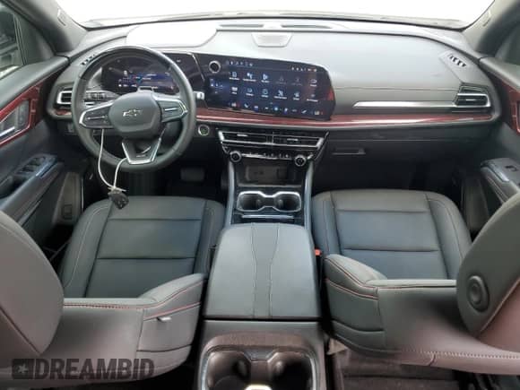 2024 Chevrolet Traverse AWD Z71 с VIN 1GNEVJKS1RJ142786, выставлен на аукционе Copart как лот 69823545 с пробегом 22 940 миль миль и Списание • Salvage title. История ставок и продаж доступна на DreamBid. Изображение 8.