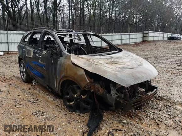 2020 Kia Sorento SX с VIN 5XYPK4A53LG696202, выставлен на аукционе Copart как лот 42604644 с пробегом Не указан миль и На запчасти • Non repairable. История ставок и продаж доступна на DreamBid. Изображение 12.