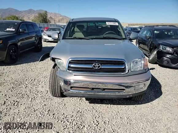 2001 Toyota Tundra Limited z VIN 5TBBT48171S151882, wystawiony jako Copart lot #81711565 z przebiegiem 248 944 mil mil oraz Szkoda całkowita • Salvage title. Historia ofert i sprzedaży dostępna na DreamBid. Obrazek 13.