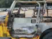 2000 Jeep Wrangler SE with VIN 1J4FA29P9YP787126, listed as a Copart auction lot 69889405 with Not provided miles and Non repairable. Bid and sale history available at DreamBid. Image 7.