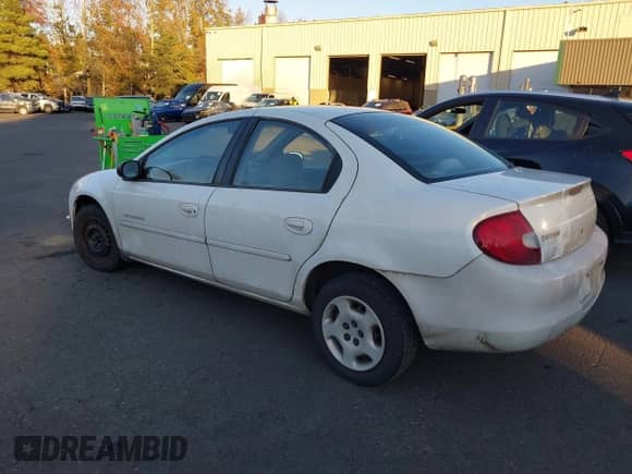 2000 Dodge Neon Highline с VIN 1B3ES46CXYD510774, выставлен на аукционе IAAI как лот 41332594 с пробегом 181 596 миль миль и . История ставок и продаж доступна на DreamBid. Изображение 3.