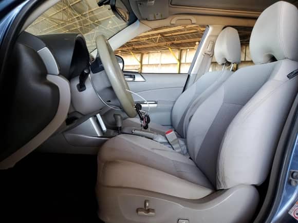 2013 Subaru Forester X Premium z VIN JF2SHADCXDH417548, wystawiony jako Copart lot #82001475 z przebiegiem 177 571 mil mil oraz Czysty tytuł • Clean title. Historia ofert i sprzedaży dostępna na DreamBid. Obrazek 7.