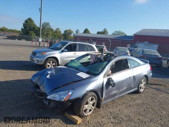 2007 Honda Accord EX-L с VIN 1HGCM72667A005124, выставлен на аукционе IAAI как лот 43077971 с пробегом Не указан миль и . История ставок и продаж доступна на DreamBid. Изображение 6.