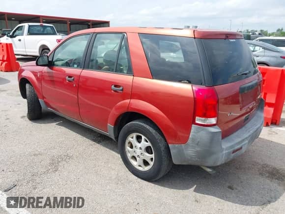 2002 Saturn VUE z VIN 5GZCZ63BX2S832745, wystawiony jako IAAI lot #42153816 z przebiegiem 101 610 mil mil oraz . Historia ofert i sprzedaży dostępna na DreamBid. Obrazek 3.