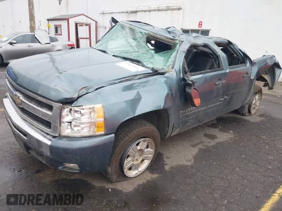 2010 Chevrolet Silverado 1500 LT z VIN 3GCRKSE37AG231782, wystawiony jako IAAI lot #43162818 z przebiegiem 179 434 mil mil oraz . Historia ofert i sprzedaży dostępna na DreamBid. Obrazek 2.