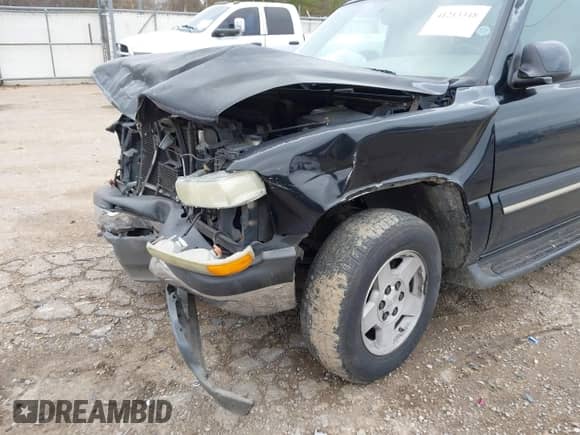 2004 Chevrolet Tahoe LS с VIN 1GNEC13Z24J281612, выставлен на аукционе IAAI как лот 41213348 с пробегом 237 500 миль миль и . История ставок и продаж доступна на DreamBid. Изображение 14.