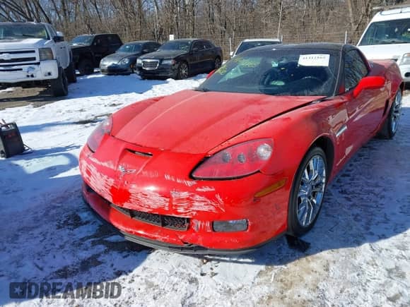 2011 Chevrolet Corvette Z16 Grand Sport 2LT with VIN 1G1YV2DW2B5103739, listed as a IAAI auction lot 41412165 with 88,687 mi miles and . Bid and sale history available at DreamBid. Image 6.