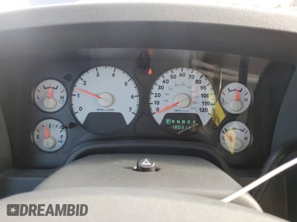 2008 Dodge 1500 ST z VIN 1D7HU18NX8S544721, wystawiony jako Copart lot #44311375 z przebiegiem 180 311 mil mil oraz Szkoda całkowita • Salvage title. Historia ofert i sprzedaży dostępna na DreamBid. Obrazek 9.