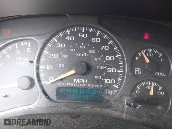 2002 Chevrolet Tahoe LS с VIN 1GNEC13Z72R279613, выставлен на аукционе IAAI как лот 42267778 с пробегом 300 378 миль миль и . История ставок и продаж доступна на DreamBid. Изображение 14.