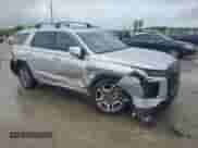 2025 Hyundai Palisade SEL Premium with VIN KM8R4DGE1SU816713, listed as a Copart auction lot 64663645 with 9,116 mi miles and Salvage title. Bid and sale history available at DreamBid. Image 4.