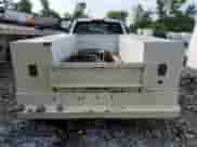 2018 Chevrolet Silverado 3500HD Work Truck с VIN 1GB4KYCY6JF124885, выставлен на аукционе Copart как лот 61154445 с пробегом 115 687 миль миль и Списание • Salvage title. История ставок и продаж доступна на DreamBid. Изображение 6.