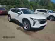 2025 Chevrolet Trax LS with VIN KL77LFEP3SC049416, listed as a Copart auction lot 69998745 with 16,813 mi miles and Salvage title. Bid and sale history available at DreamBid. Image 4.