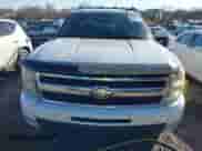2009 Chevrolet Silverado 1500 LTZ z VIN 1GCEK39079Z114929, wystawiony jako IAAI lot #41494959 z przebiegiem 305 078 mil mil oraz . Historia ofert i sprzedaży dostępna na DreamBid. Obrazek 12.