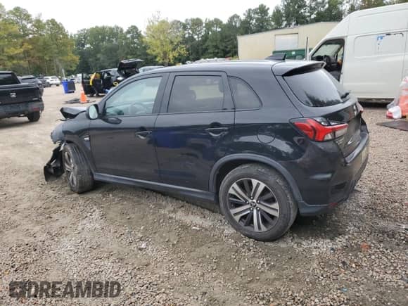 2020 Mitsubishi Outlander ES с VIN JA4AR3AU7LU014773, выставлен на аукционе Copart как лот 71806055 с пробегом 87 600 миль миль и Списание • Salvage title. История ставок и продаж доступна на DreamBid. Изображение 2.