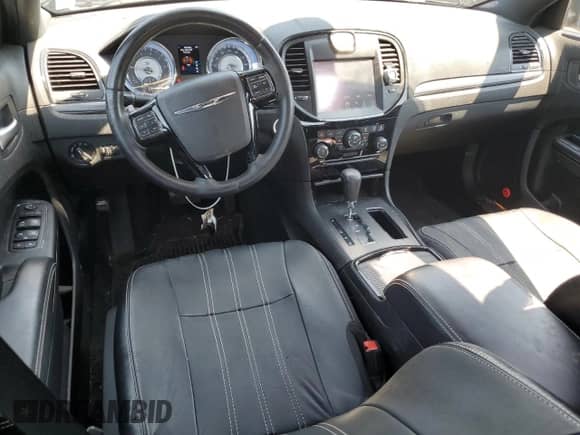 2014 Chrysler 300 S with VIN 2C3CCAGT1EH297586, listed as a Copart auction lot 65719835 with 98,219 mi miles and Salvage title. Bid and sale history available at DreamBid. Image 8.