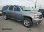 2009 Chevrolet Suburban 2LT с VIN 1GNFK26379R241605, выставлен на аукционе Copart как лот 81592045 с пробегом Не указан миль и Списание • Salvage title. История ставок и продаж доступна на DreamBid. Изображение 4.