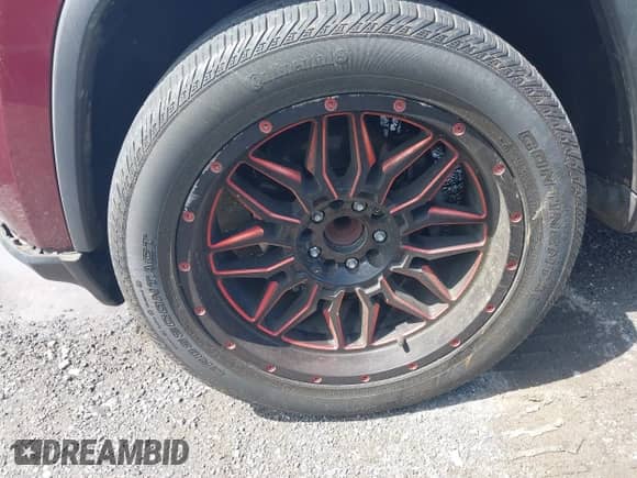 2017 Jeep Grand Cherokee Laredo z VIN 1C4RJEAG4HC965368, wystawiony jako IAAI lot #42034698 z przebiegiem 110 152 mil mil oraz . Historia ofert i sprzedaży dostępna na DreamBid. Obrazek 17.