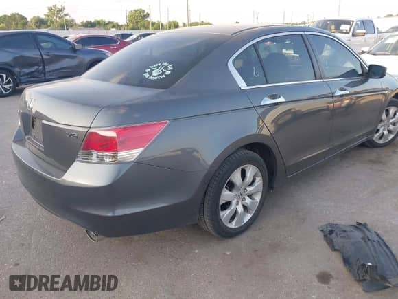 2009 Honda Accord EX z VIN 1HGCP36769A014959, wystawiony jako IAAI lot #42328233 z przebiegiem 130 666 mil mil oraz . Historia ofert i sprzedaży dostępna na DreamBid. Obrazek 4.