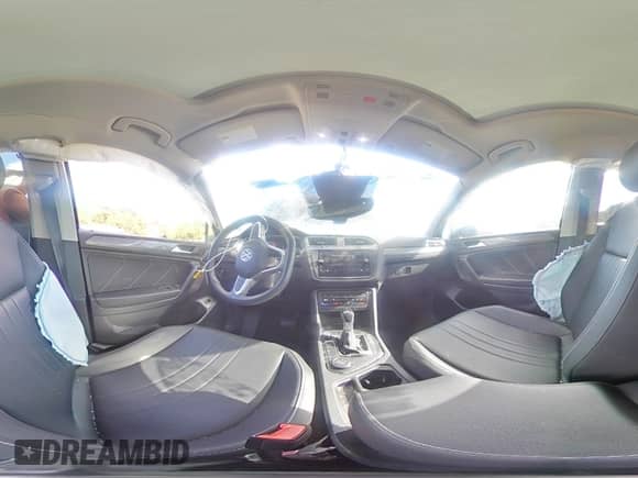 2022 Volkswagen Tiguan SE with VIN 3VV2B7AX4NM038358, listed as a Copart auction lot 84065135 with 33,033 mi miles and Salvage title. Bid and sale history available at DreamBid. Image 15.