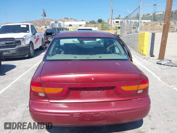 2000 Saturn SL с VIN 1G8ZK5275YZ147635, выставлен на аукционе IAAI как лот 43353737 с пробегом 101 097 миль миль и . История ставок и продаж доступна на DreamBid. Изображение 16.