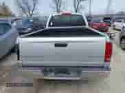 2002 Dodge 1500 z VIN 1D7HU16N22J239357, wystawiony jako IAAI lot #41696434 z przebiegiem 162 551 mil mil oraz . Historia ofert i sprzedaży dostępna na DreamBid. Obrazek 16.
