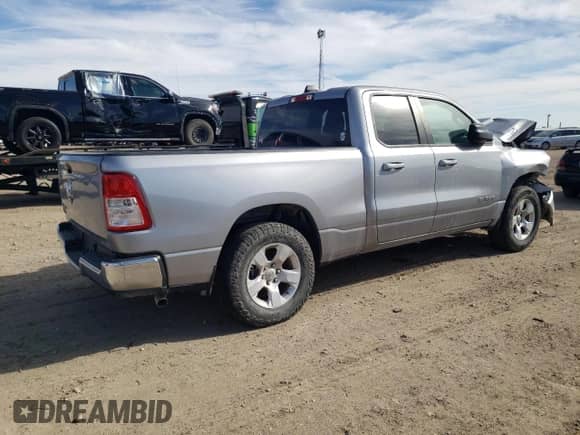 2022 Ram 1500 Big Horn с VIN 1C6RREBGXNN219599, выставлен на аукционе Copart как лот 43715205 с пробегом 82 340 миль миль и Чистый • Clean title. История ставок и продаж доступна на DreamBid. Изображение 3.