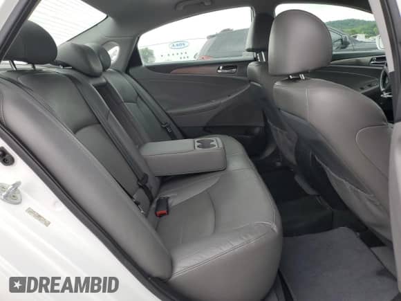 2015 Hyundai Sonata Limited with VIN KMHEC4A44FA135552, listed as a Copart auction lot 56962494 with 94,264 mi miles and Salvage title. Bid and sale history available at DreamBid. Image 10.