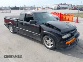 2001 Chevrolet S-10 LS Xtreme с VIN 1GCCS19W418151317, выставлен на аукционе IAAI как лот 43073722 с пробегом 217 858 миль миль и . История ставок и продаж доступна на DreamBid. Изображение 1.