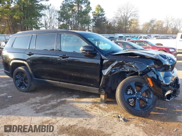 2024 Jeep Grand Cherokee Altitude with VIN 1C4RJKAG3R8918786, listed as a IAAI auction lot 41312790 with 12,574 mi miles and . Bid and sale history available at DreamBid. Image 1.