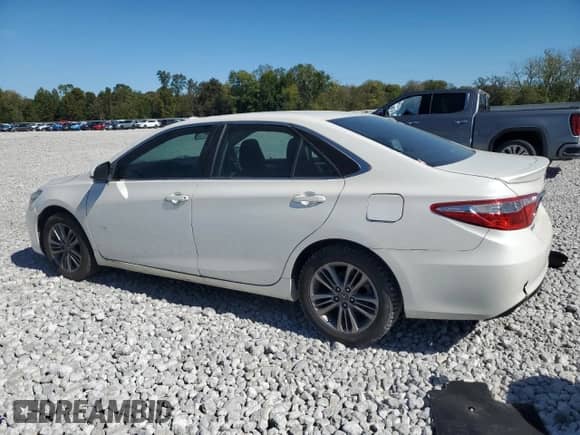 2016 Toyota Camry XLE with VIN 4T1BF1FK8GU133397, listed as a Copart auction lot 84888265 with 207,624 mi miles and Clean title. Bid and sale history available at DreamBid. Image 2.