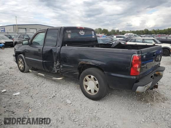 2007 Chevrolet Silverado 1500 LT1 with VIN 1GCEC19X37Z124319, listed as a Copart auction lot 85696945 with 306,013 mi miles and Salvage title. Bid and sale history available at DreamBid. Image 2.