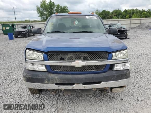 2003 Chevrolet Silverado 2500HD LS с VIN 1GCHK23163F153593, выставлен на аукционе Copart как лот 59146875 с пробегом 270 007 миль миль и Списание • Salvage title. История ставок и продаж доступна на DreamBid. Изображение 5.