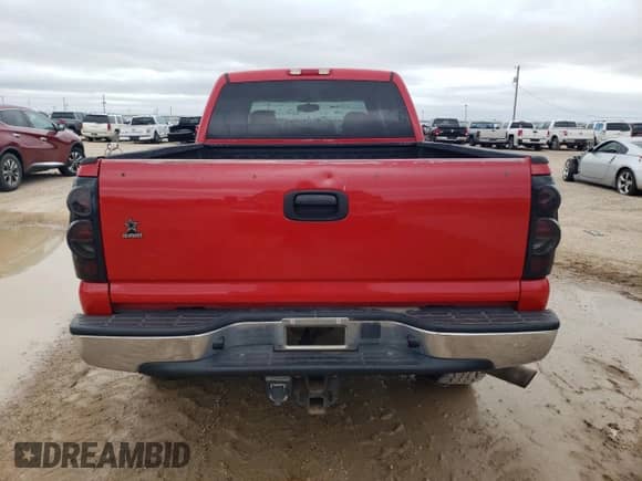 2003 Chevrolet Silverado 1500HD LS с VIN 1GCGC13U23F236855, выставлен на аукционе Copart как лот 54993905 с пробегом 197 671 миль миль и Чистый • Clean title. История ставок и продаж доступна на DreamBid. Изображение 6.