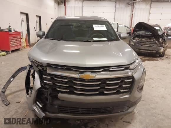 2025 Chevrolet Equinox AWD LT с VIN 3GNAXPEG5SL103717, выставлен на аукционе IAAI как лот 41389601 с пробегом 4 617 миль миль и . История ставок и продаж доступна на DreamBid. Изображение 12.
